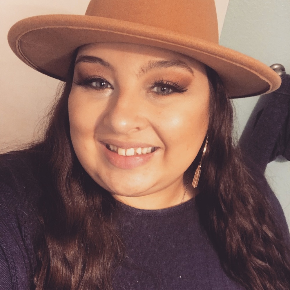 Meet your Posher, Skye